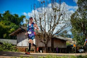 BIB: 4000
                            <button type="button" onclick="openModal(18917561)" class="btn btn-primary btn-sm float-right btn-popup" data-toggle="modal" data-target=".modal-high-quality">
                        <i class="fas fa-shopping-cart"></i> Add to Cart
                    </button>
                                            <button type="button" onclick="isThisMe(18917561, true)" class="btn btn-success btn-sm float-right btn-popup btn-isme hidden" data-toggle="tooltip" data-placement="bottom" title="นี่คือรูปของคุณใช่ไหม คลิกที่นี่เพื่อเอาเข้าอัลบั้ม">
                        <i class="fas fa-plus"></i> Add to album
                    </button>
                    <button type="button" onclick="isThisMe(18917561, false)" class="btn btn-warning btn-sm float-right btn-popup btn-isnotme hidden">
                        <i class="fas fa-ban"></i> Remove from album
                    </button>